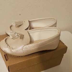 Kids Cream Moccasins